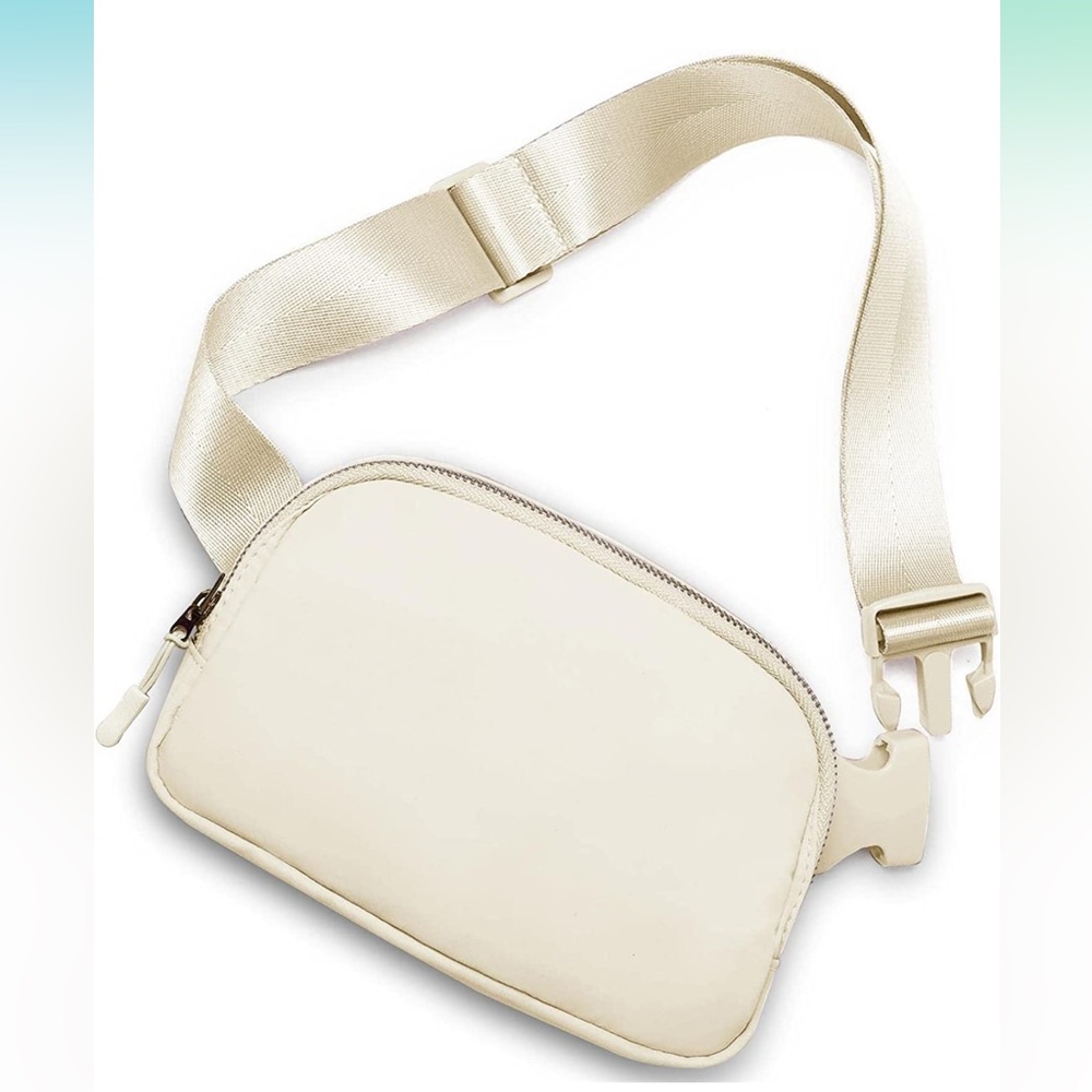Belt Bag / Fanny Pack / Crossbody